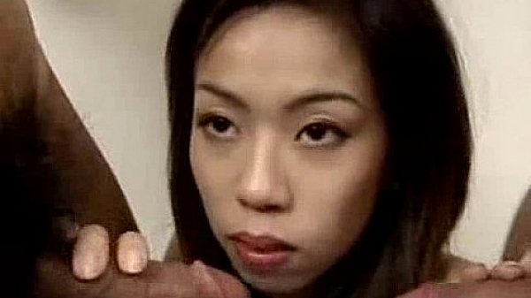 Couple - Nice chinese girl is fucked and cummed